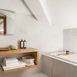 Acacias - Boutique In Wine Country *