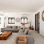Acacias - Boutique In Wine Country