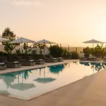 Acacias - Boutique In Wine Country Villa