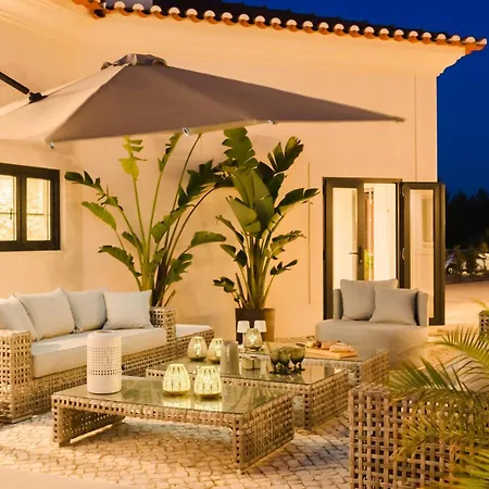 Acacias - Boutique In Wine Country *