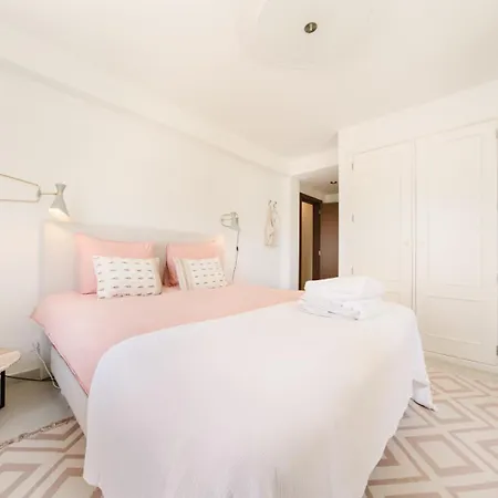 Acacias - Boutique In Wine Country *